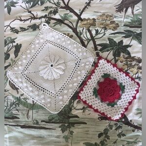 Vintage Crochet Rose Pot Holders